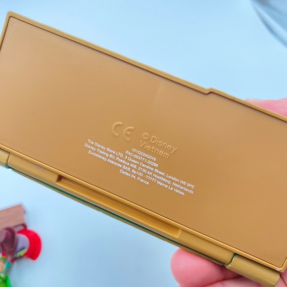 Disney Animators Collection Littles Sleeping Beauty Aurora Cottage Play Set - Picture 4 of 7